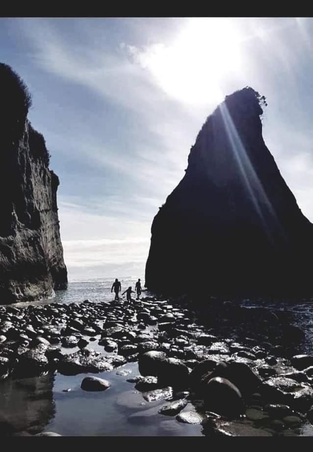 Hotel The Hole In The Rock Yurt Cape Foulwind Exteriér fotografie